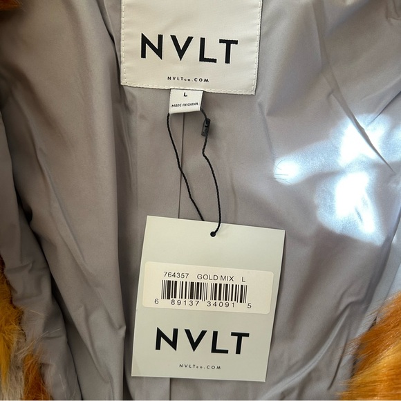 NVLT Faux Fur Coat Size L NWT - Picture 7 of 8